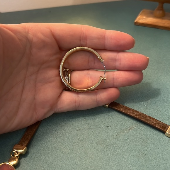 White House Black Market Gold Hoop Earrings with Fushia stones. - Picture 2 of 2